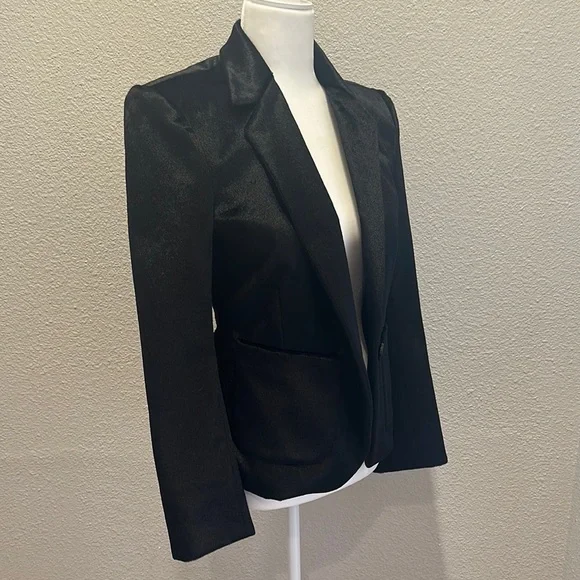 Elegant Black Women's Blazer - Picture 2 of 5